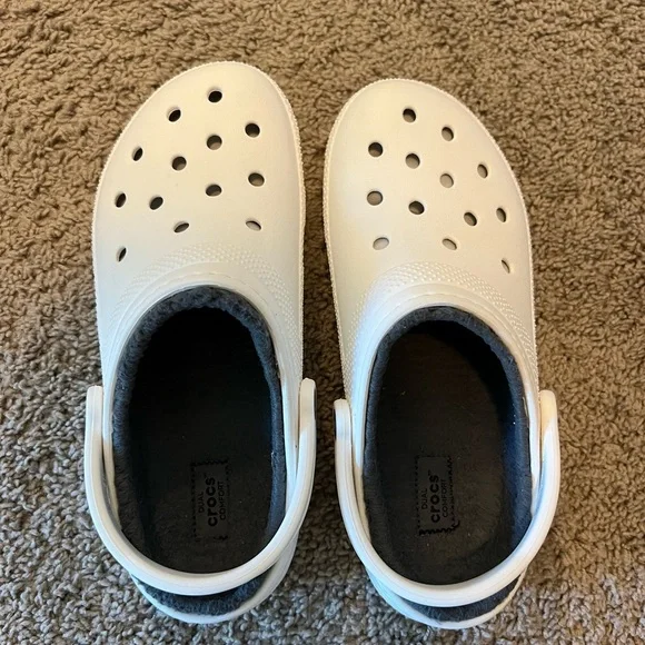 CROCS White Sandals with Perforated Design - Picture 1 of 2